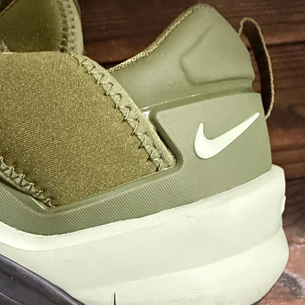 Like New Nike Free x Metcon 2 athletic training shoes